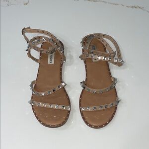 Steve Madden Travel Studded Tan Sandals | 8.5